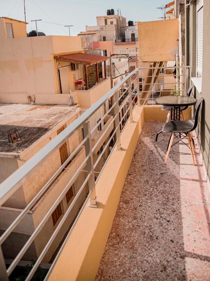 Athina Secret Apartments Adults Only Iraklio Exterior foto